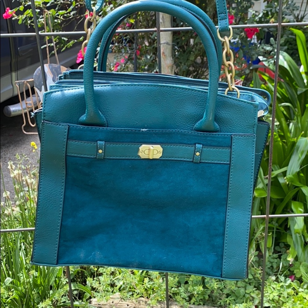 Green purse